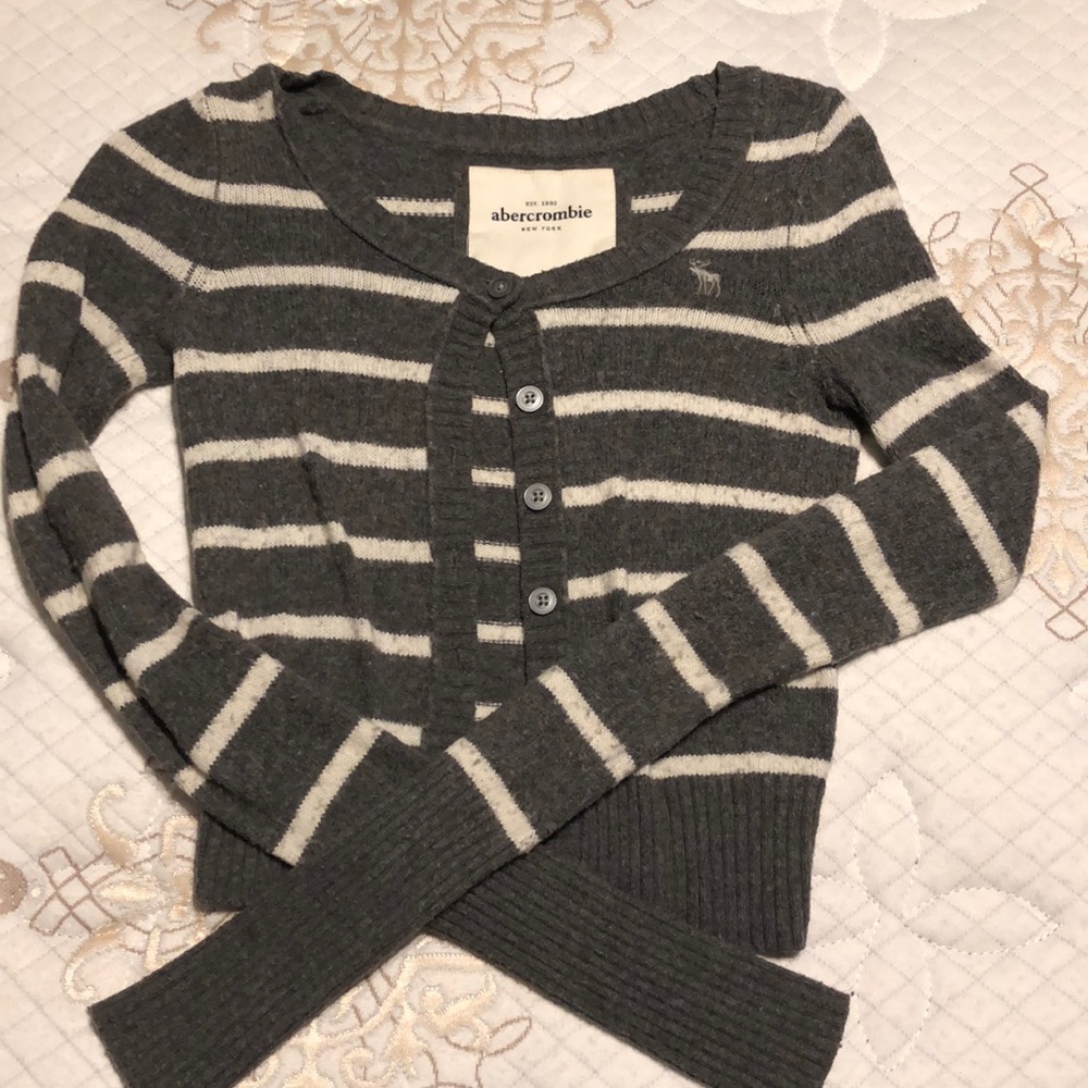 Abercrombie Cardigan